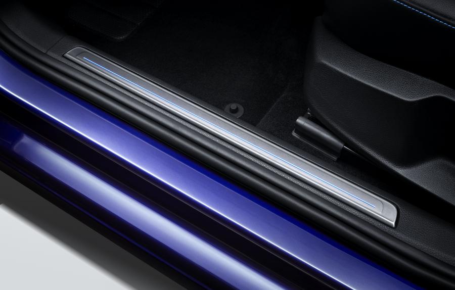 Детали интерьера Volkswagen e-Golf (Typ 5G) 2019 года  (CN) (фото 19 из 35)